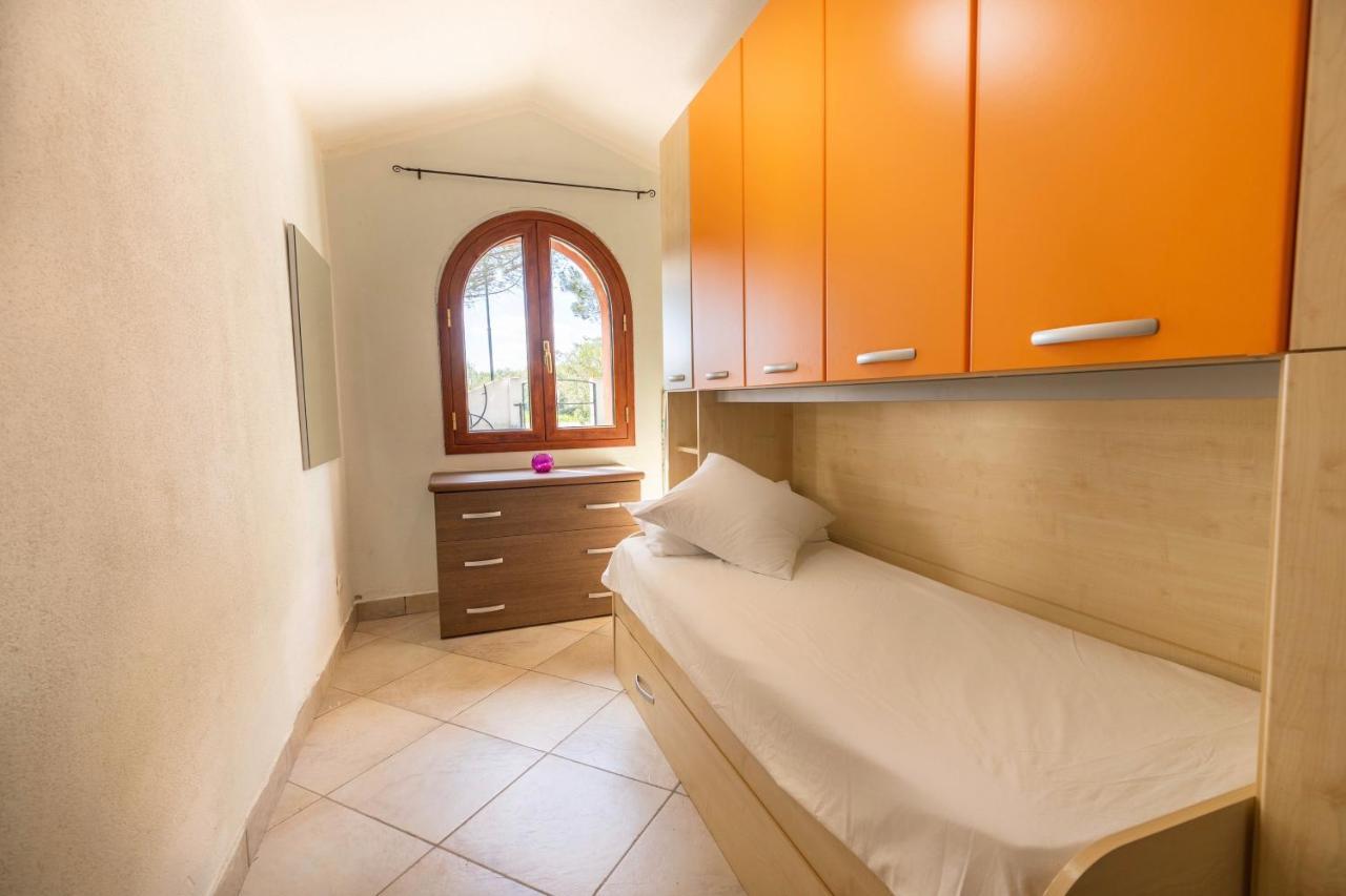 Vista Mare Apartment 4 Ольбія Екстер'єр фото
