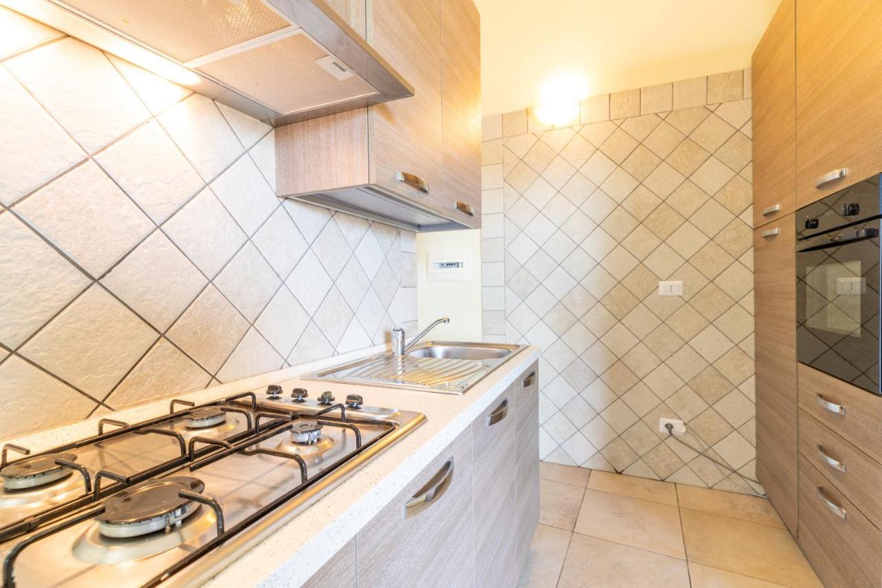 Vista Mare Apartment 4 Ольбія Екстер'єр фото